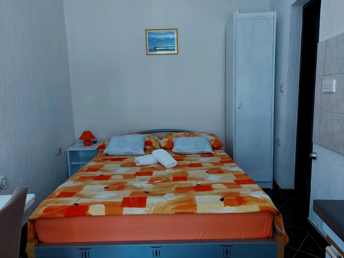 Appartamento Dalibor Senj  Esterno foto